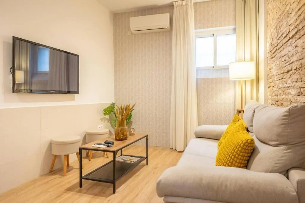 Apartment Salado Oasis Suite By Valcambre Seville