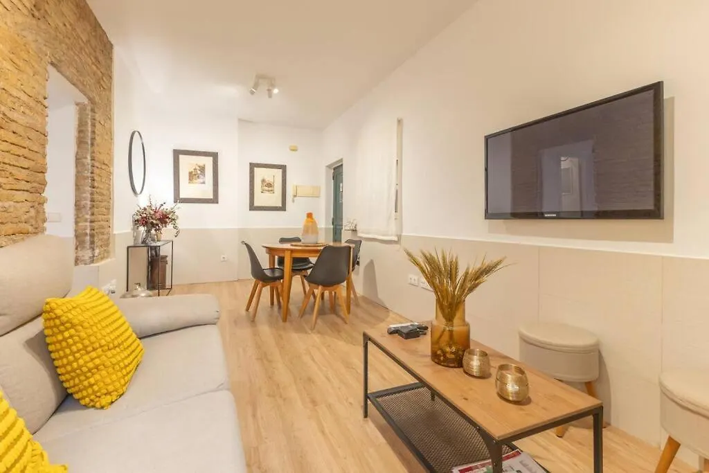Salado Oasis Suite By Valcambre Seville