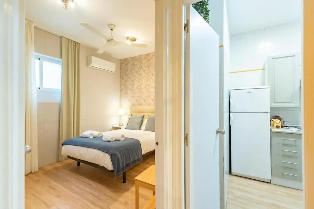 Salado Oasis Suite By Valcambre Seville Apartment