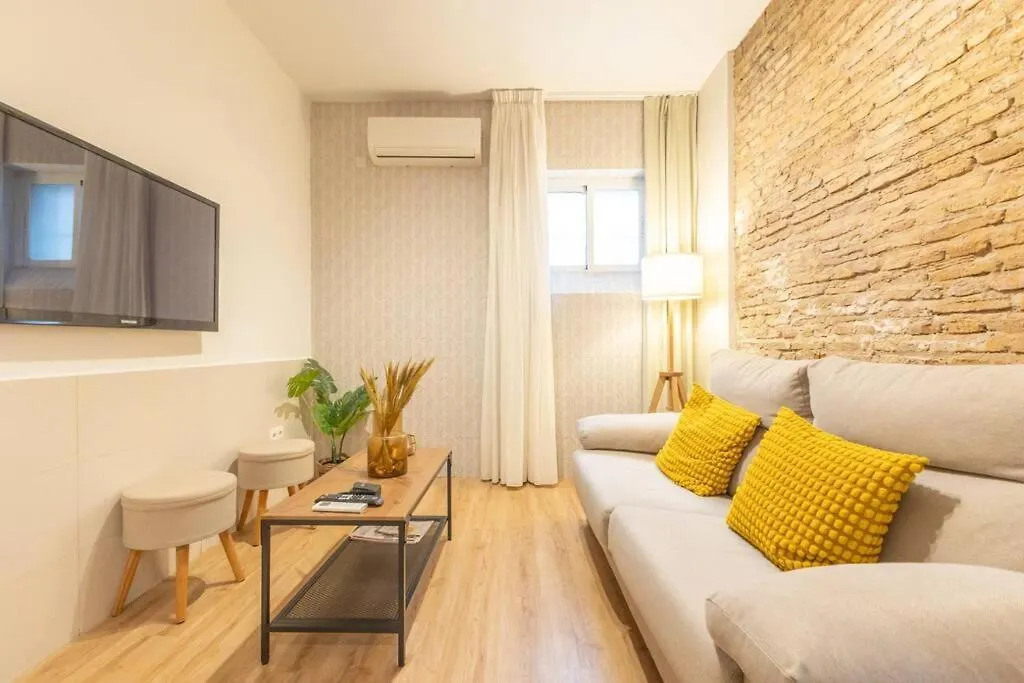 Salado Oasis Suite By Valcambre Seville 0*,  Spain