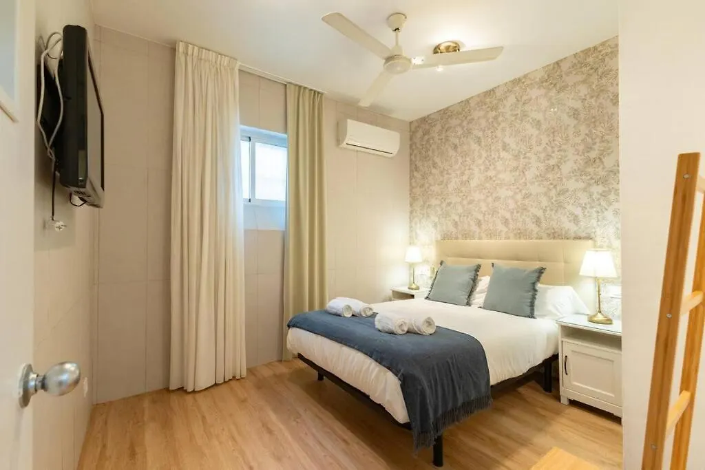 Salado Oasis Suite By Valcambre Seville Apartment
