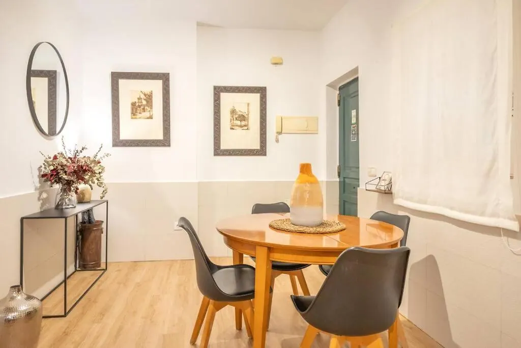 Salado Oasis Suite By Valcambre Seville Apartment