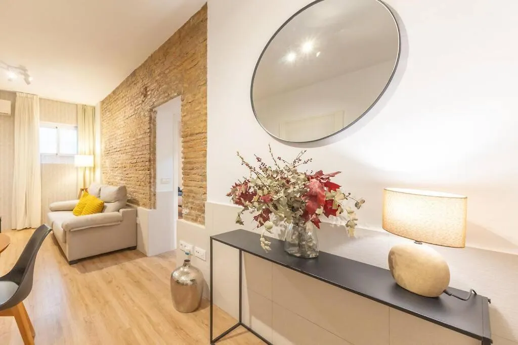 Apartment Salado Oasis Suite By Valcambre Seville