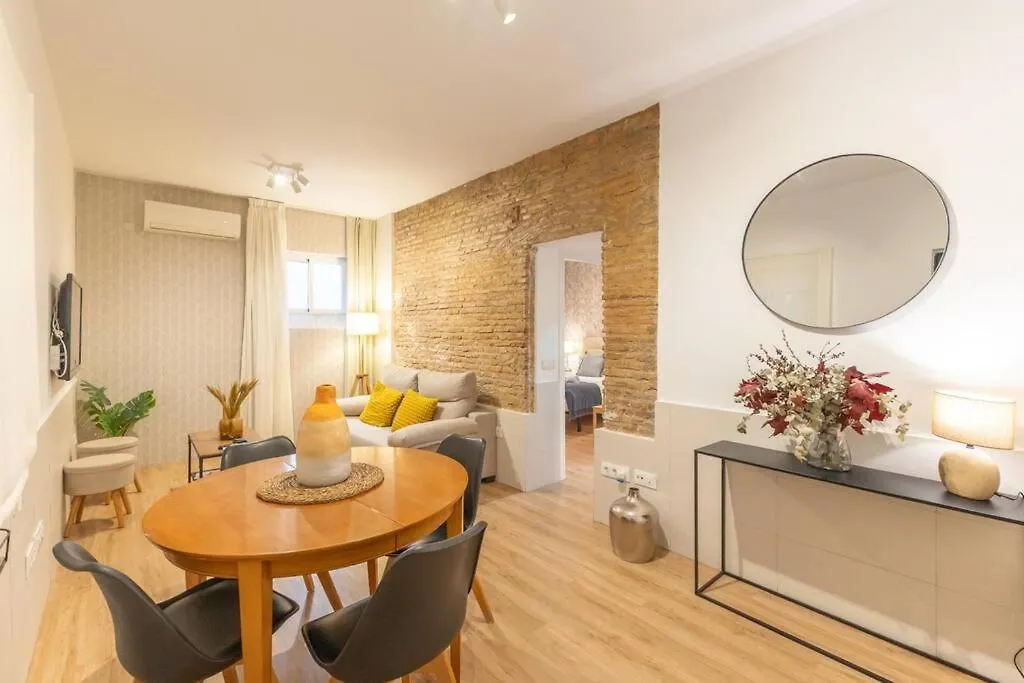 Salado Oasis Suite By Valcambre Seville