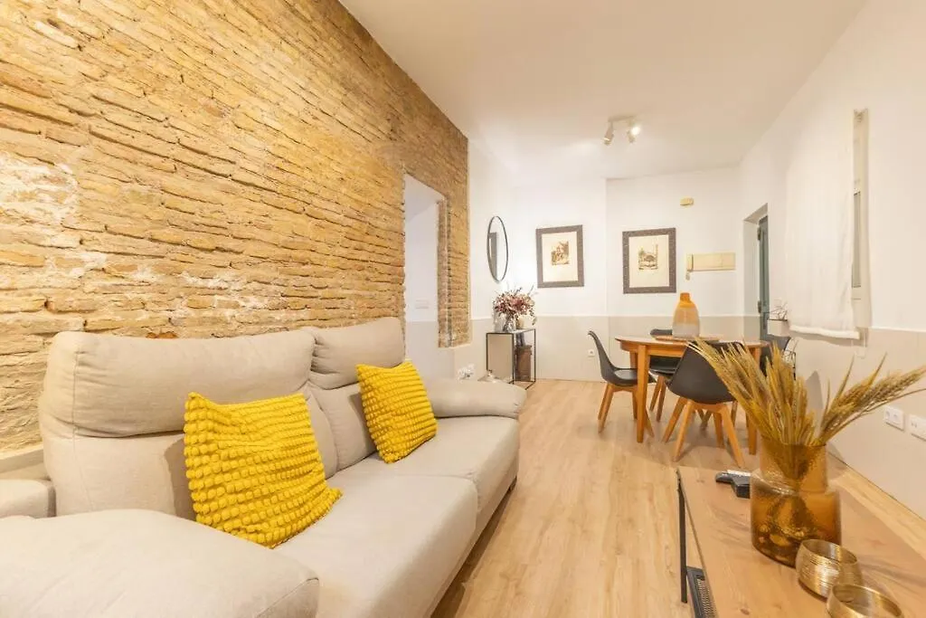 Apartment Salado Oasis Suite By Valcambre Seville